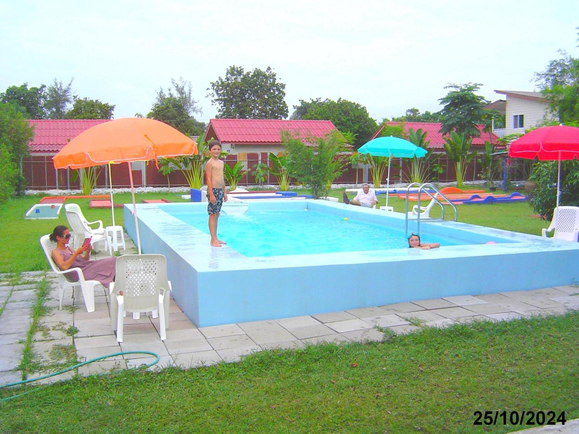 Mini-Golf **** & Resort Ubon Ratchathani Dış mekan fotoğraf