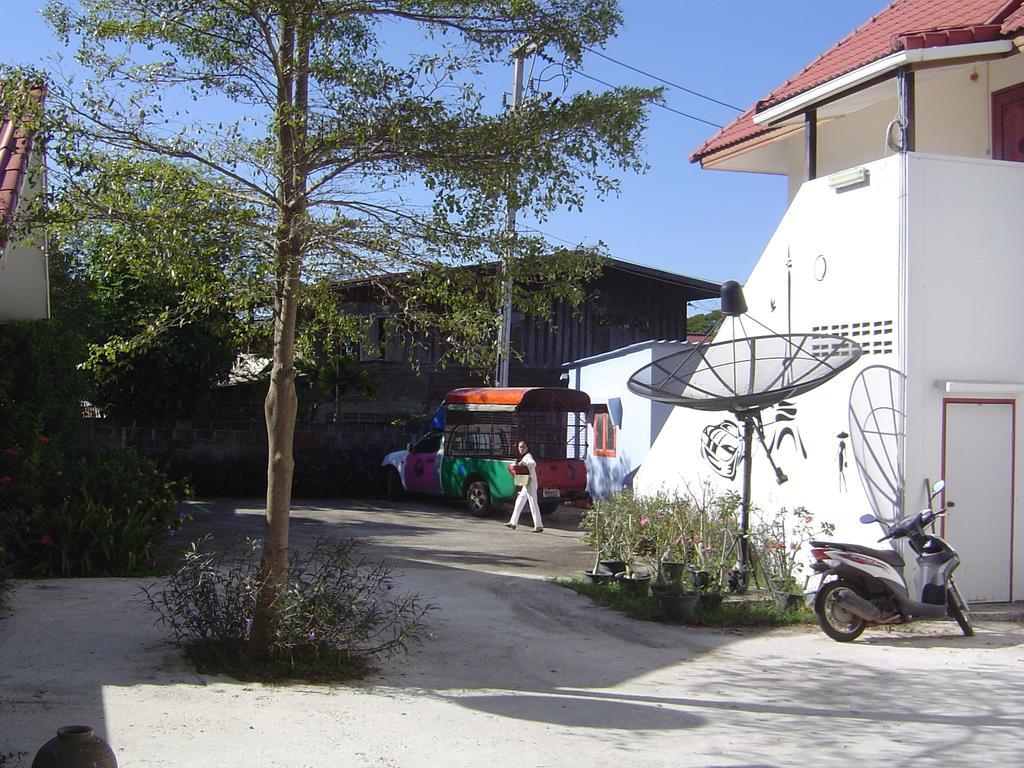 Mini-Golf **** & Resort Ubon Ratchathani Dış mekan fotoğraf