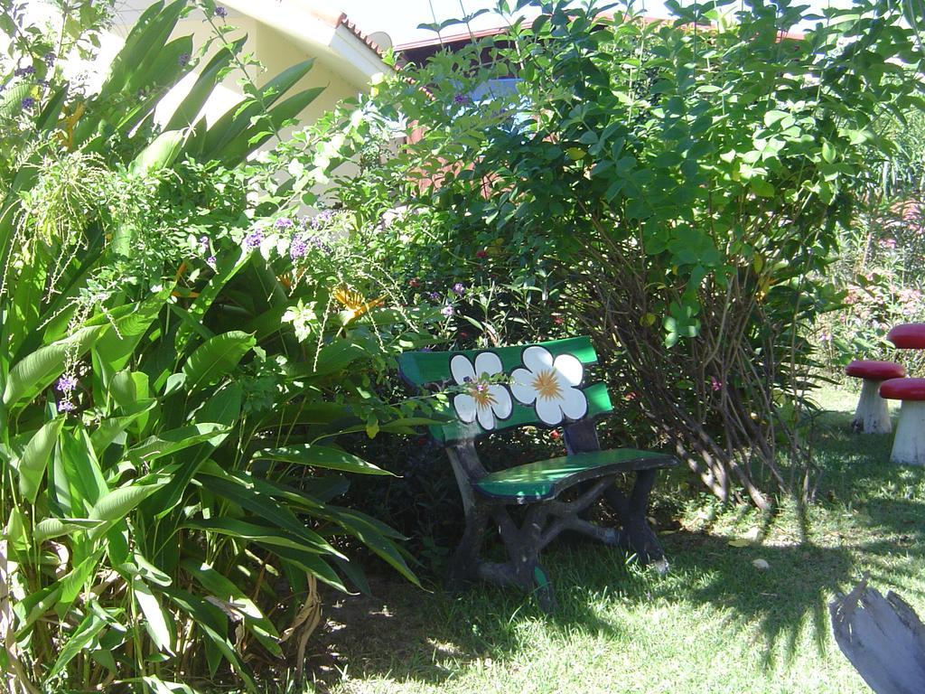 Mini-Golf **** & Resort Ubon Ratchathani Dış mekan fotoğraf